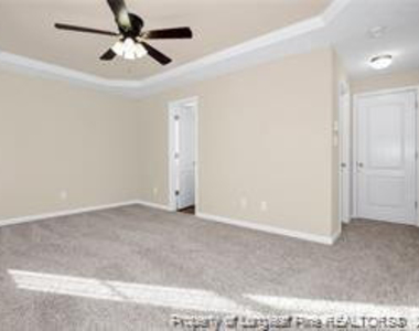 5239 Wallbrook Drive - Photo Thumbnail 11
