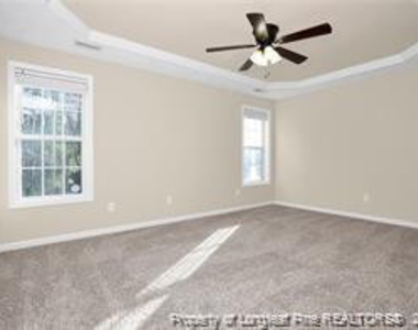 5239 Wallbrook Drive - Photo Thumbnail 10
