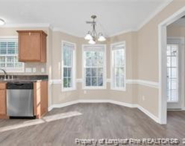 5239 Wallbrook Drive - Photo Thumbnail 5