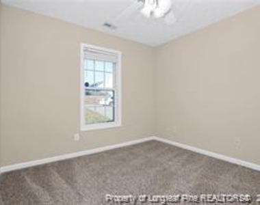 5239 Wallbrook Drive - Photo Thumbnail 15