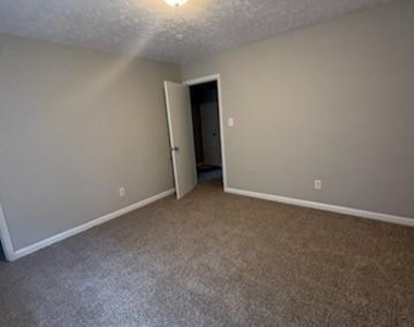 4981 Galveston Boulevard - Photo Thumbnail 5