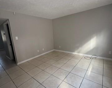 4981 Galveston Boulevard - Photo Thumbnail 2