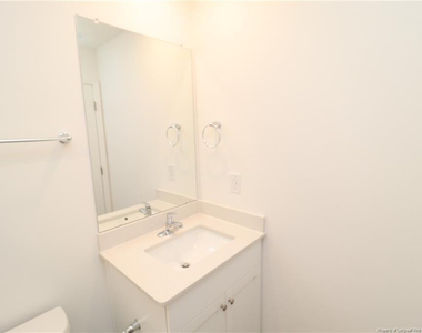 5810 Brambleberry Way - Photo Thumbnail 23
