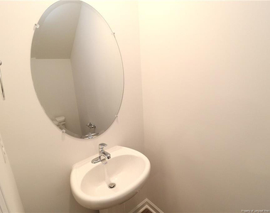 5810 Brambleberry Way - Photo Thumbnail 18