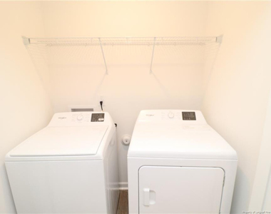 5810 Brambleberry Way - Photo Thumbnail 19