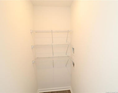 5810 Brambleberry Way - Photo Thumbnail 10
