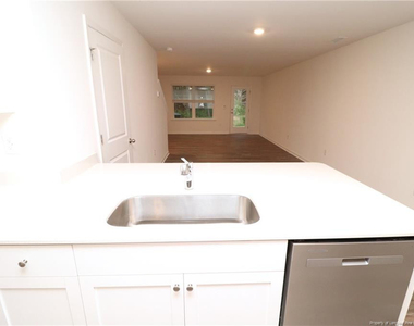 5810 Brambleberry Way - Photo Thumbnail 6