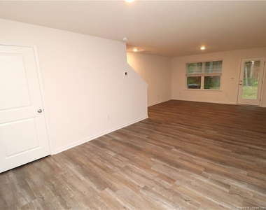 5810 Brambleberry Way - Photo Thumbnail 13