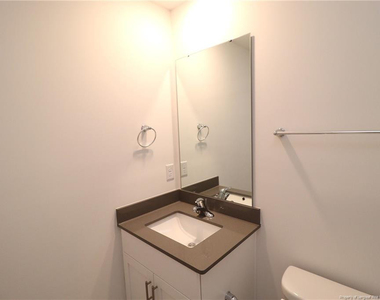 384 Freestall Drive - Photo Thumbnail 30