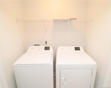 384 Freestall Drive - Photo Thumbnail 18