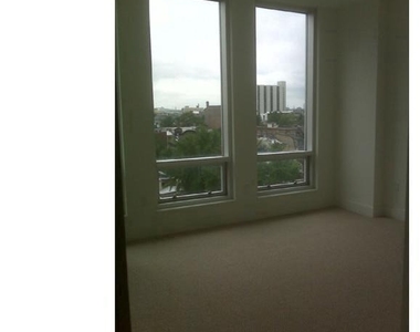1101 Locust Street - Photo Thumbnail 7