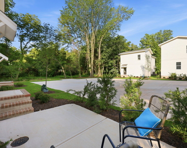 2813 Wilcox Place - Photo Thumbnail 13