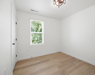 2813 Wilcox Place - Photo Thumbnail 20