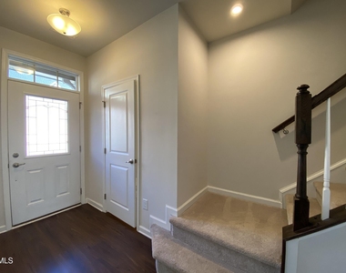 2019 Whitesmith Drive - Photo Thumbnail 3