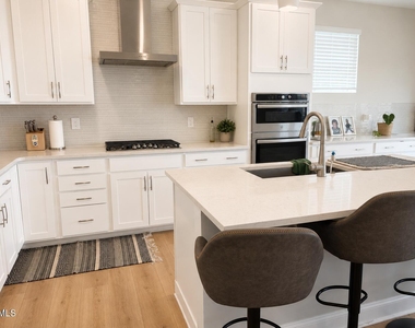 118 Faxton Way - Photo Thumbnail 40