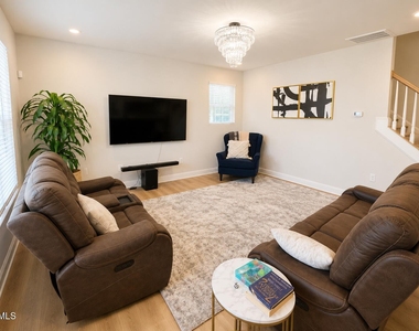 118 Faxton Way - Photo Thumbnail 14