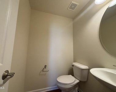 1429 Kirkwood Hill Way - Photo Thumbnail 57