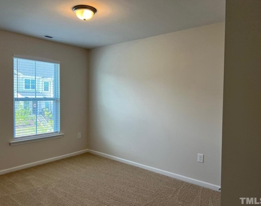 913 Robbie Jackson Lane - Photo Thumbnail 24