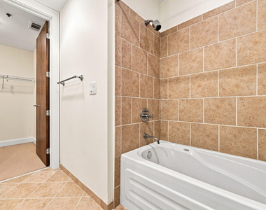 618 N Boylan Avenue - Photo Thumbnail 25