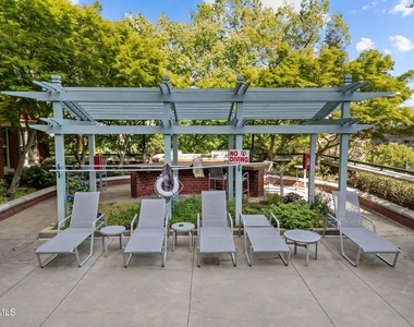 618 N Boylan Avenue - Photo Thumbnail 31