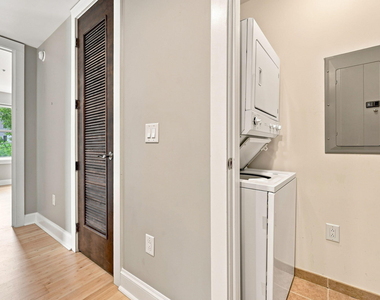 618 N Boylan Avenue - Photo Thumbnail 21