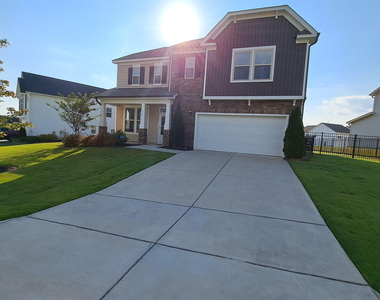 435 Hawksbill Drive - Photo Thumbnail 28