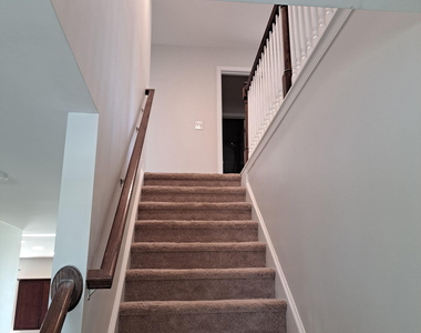 435 Hawksbill Drive - Photo Thumbnail 16