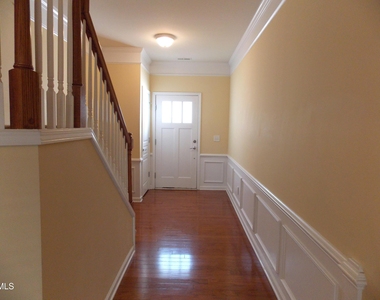 8714 Wild Magnolia Drive - Photo Thumbnail 8