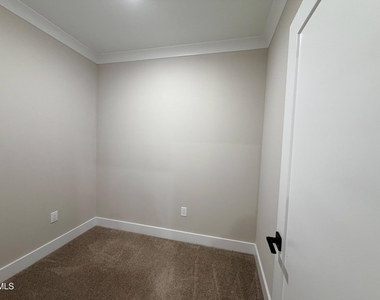 4603 Malone Court - Photo Thumbnail 19