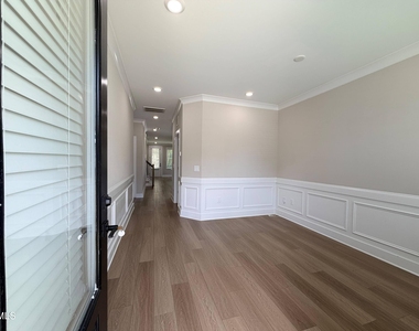 4603 Malone Court - Photo Thumbnail 2