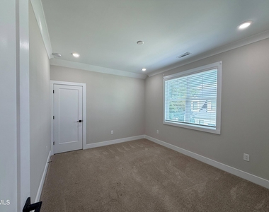 4603 Malone Court - Photo Thumbnail 18
