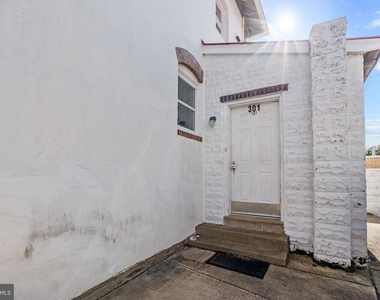 301 Cedar Street - Photo Thumbnail 2