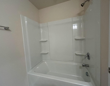 241 Ribbon Rail Street - Photo Thumbnail 29
