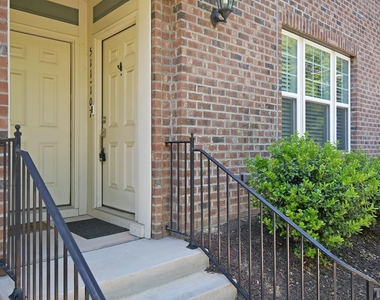 511 N Person Street - Photo Thumbnail 2