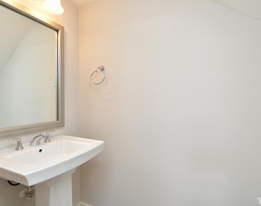 511 N Person Street - Photo Thumbnail 8