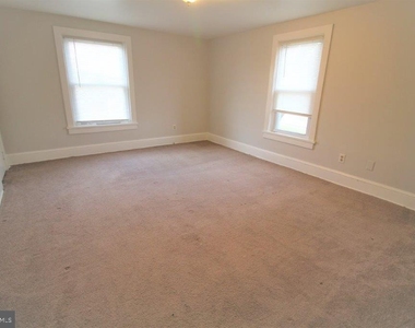 375 Mt Pleasant Road - Photo Thumbnail 6