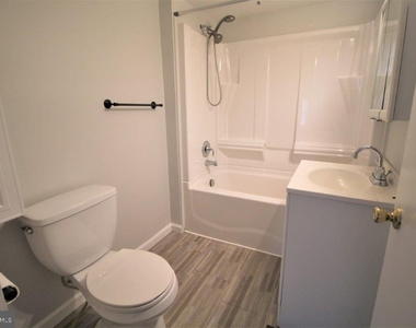 375 Mt Pleasant Road - Photo Thumbnail 8