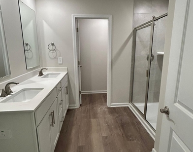 795 Red River Drive - Photo Thumbnail 16