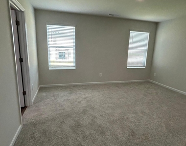 795 Red River Drive - Photo Thumbnail 14
