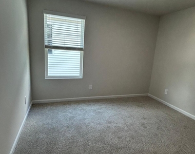 795 Red River Drive - Photo Thumbnail 13