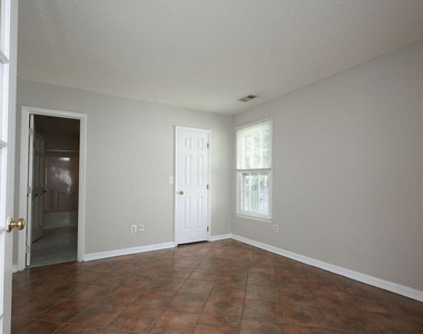 112 Buena Vista Drive - Photo Thumbnail 22
