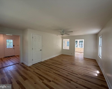 1247 Phoenixville Pike - Photo Thumbnail 12