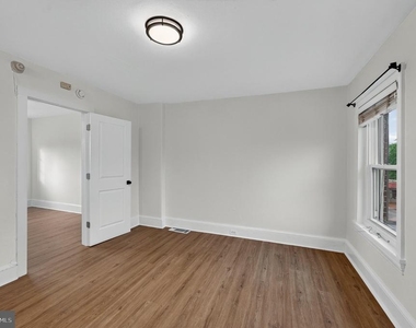 133 E Gay Street - Photo Thumbnail 10