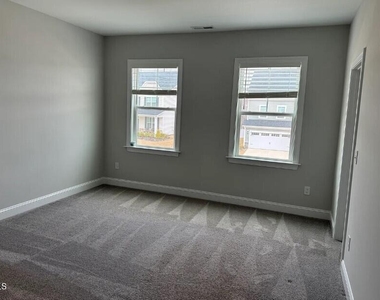 152 Canyon Gap Way - Photo Thumbnail 17