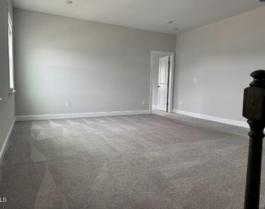 152 Canyon Gap Way - Photo Thumbnail 19