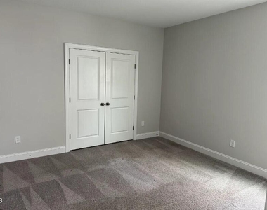 152 Canyon Gap Way - Photo Thumbnail 20