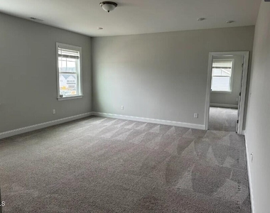152 Canyon Gap Way - Photo Thumbnail 18