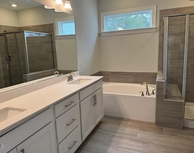 152 Canyon Gap Way - Photo Thumbnail 14