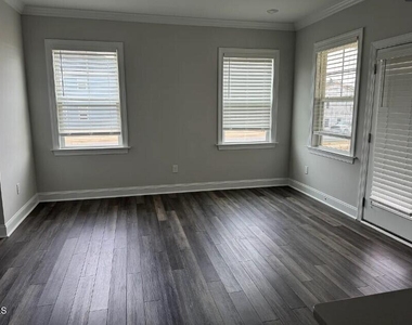 152 Canyon Gap Way - Photo Thumbnail 8