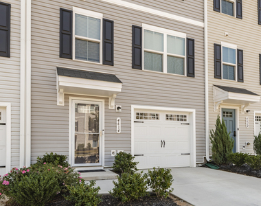 4614 Black Drum Drive - Photo Thumbnail 1
